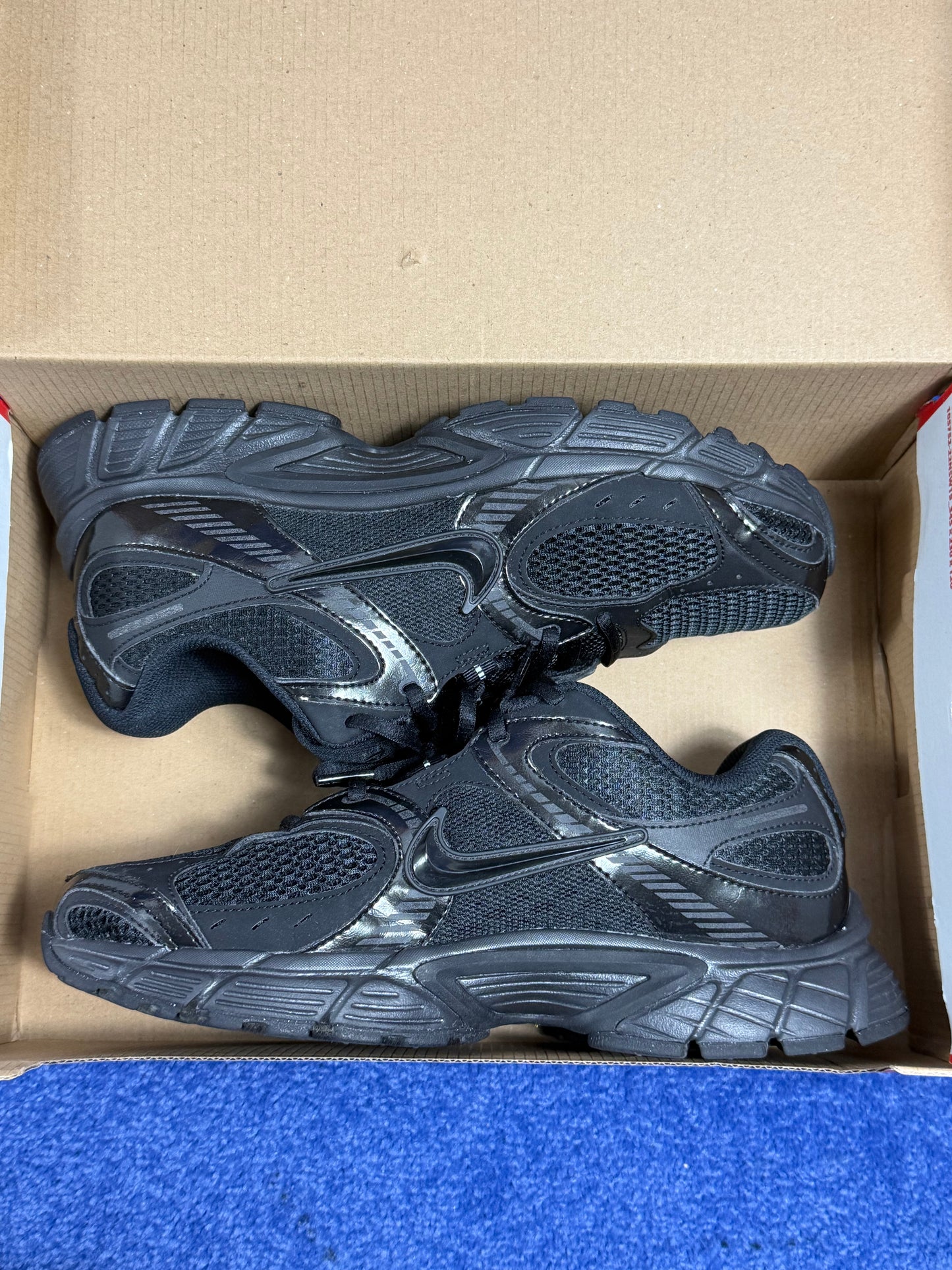 BUTY NIKE V5 RNR R.42.5
