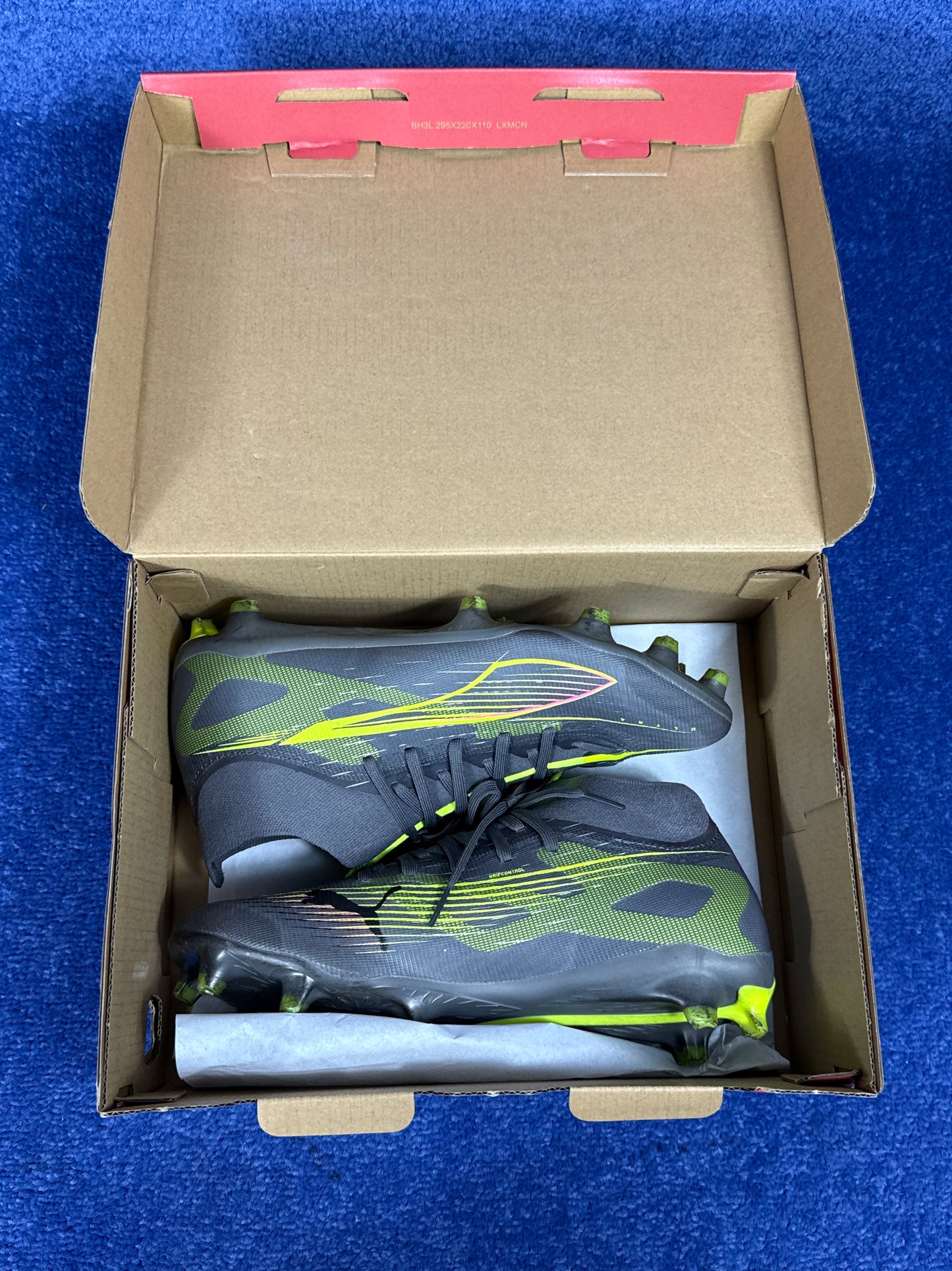 BUTY DO PIŁKI NOŻNEJ KORKI PUMA ULTRA 5 MATCH R.40