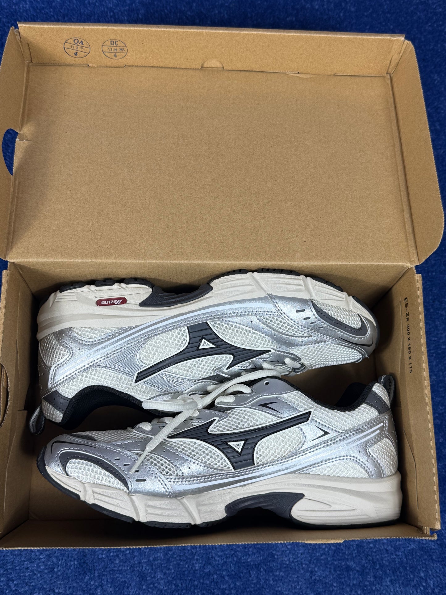 BUTY SPORTOWE MIZUNO MXR SPORT R.40