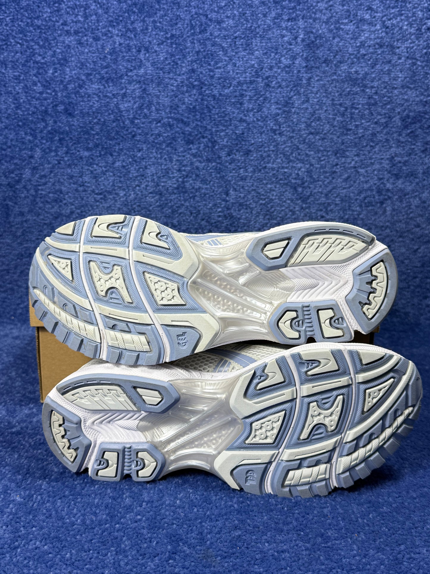 BUTY ASICS GEL KAYANO 14 R.41.5