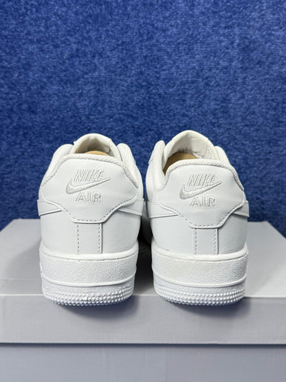 BUTY NIKE AIR FORCE 1 WHITE R.43