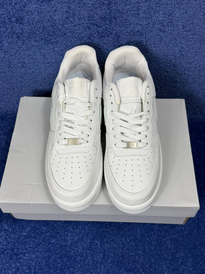 BUTY NIKE AIR FORCE 1 WHITE R.43