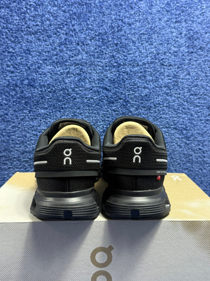 BUTY DO BIEGANIA ON CLOUD 6 R.39