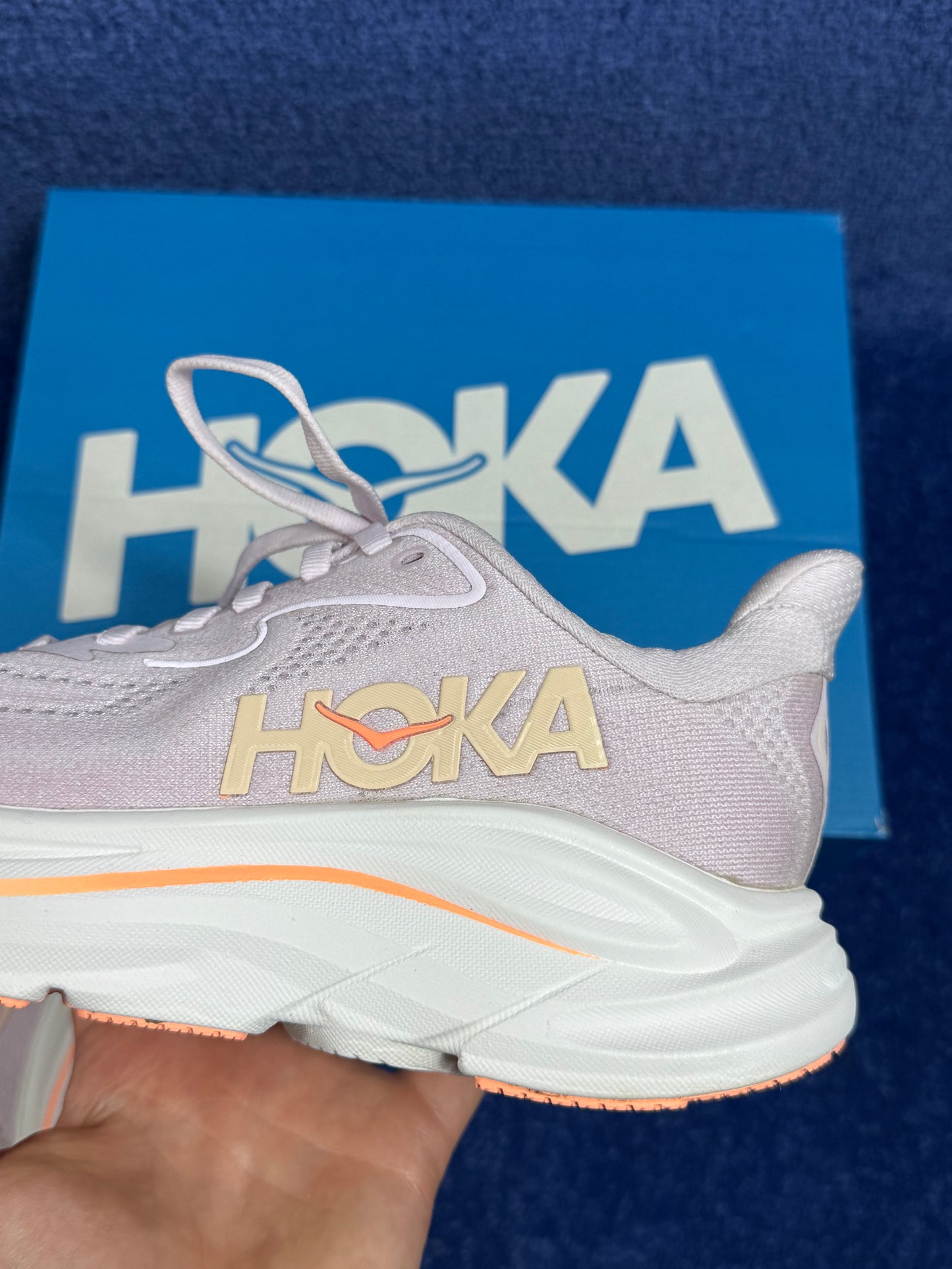 BUTY DO BIEGANIA HOKA CLIFTON 10 R.35.5