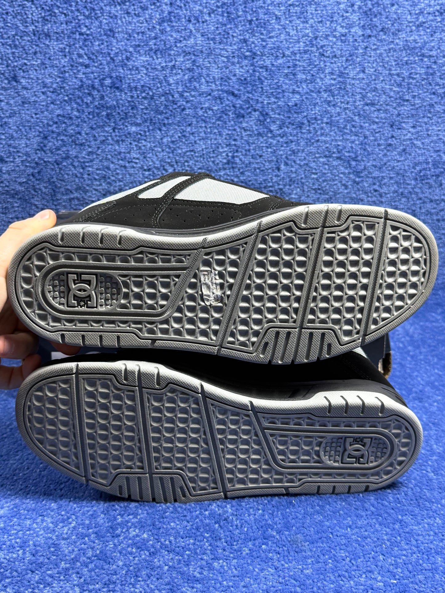 BUTY DC SHOES STAG R.42.5