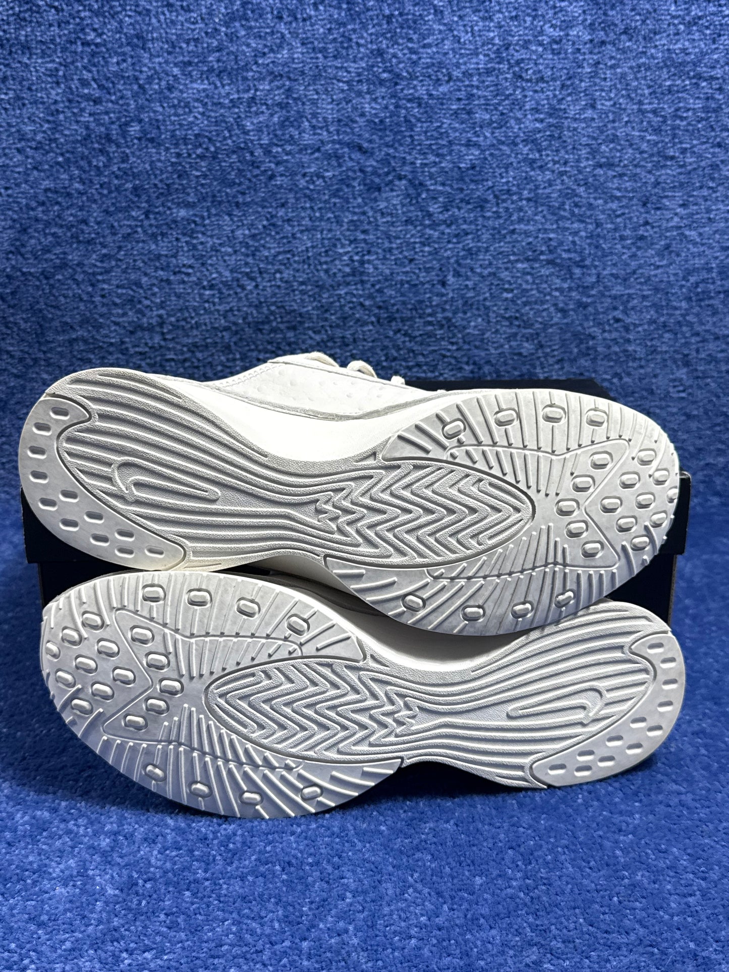 BUTY SPORTOWE NIKE AIR SUPERFLY OSTRICH R.42.5