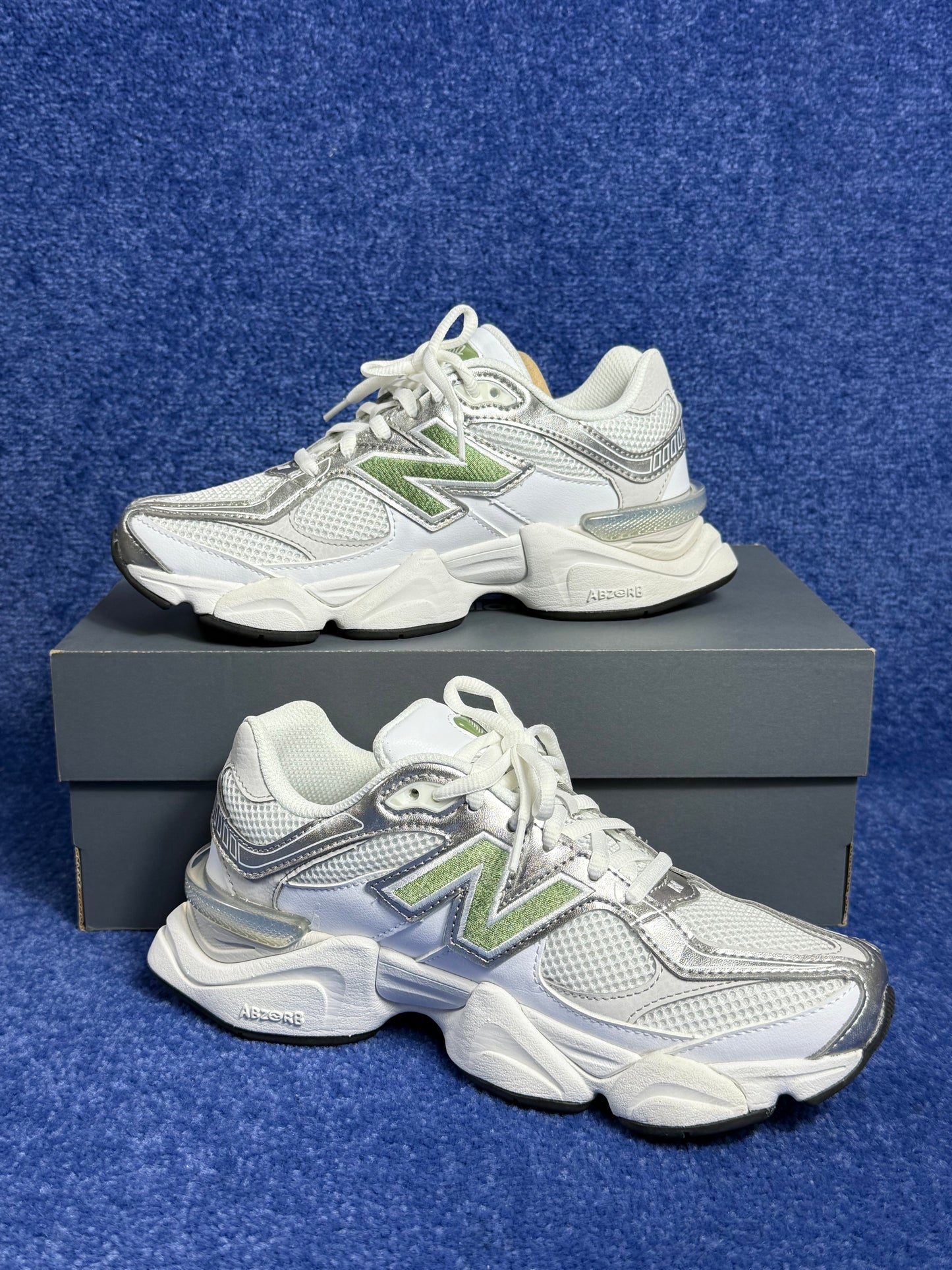BUTY NEW BALANCE 9060 R.38.5