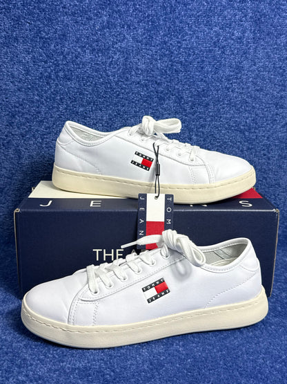 BUTY TOMMY JEANS LIGHTWEIGHT COURT R.40