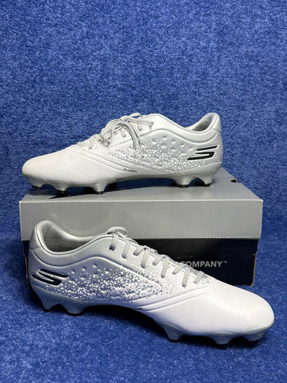 BUTY DO PIŁKI NOŻNEJ KORKI SKECHERS RAZOR 1.5 R.44