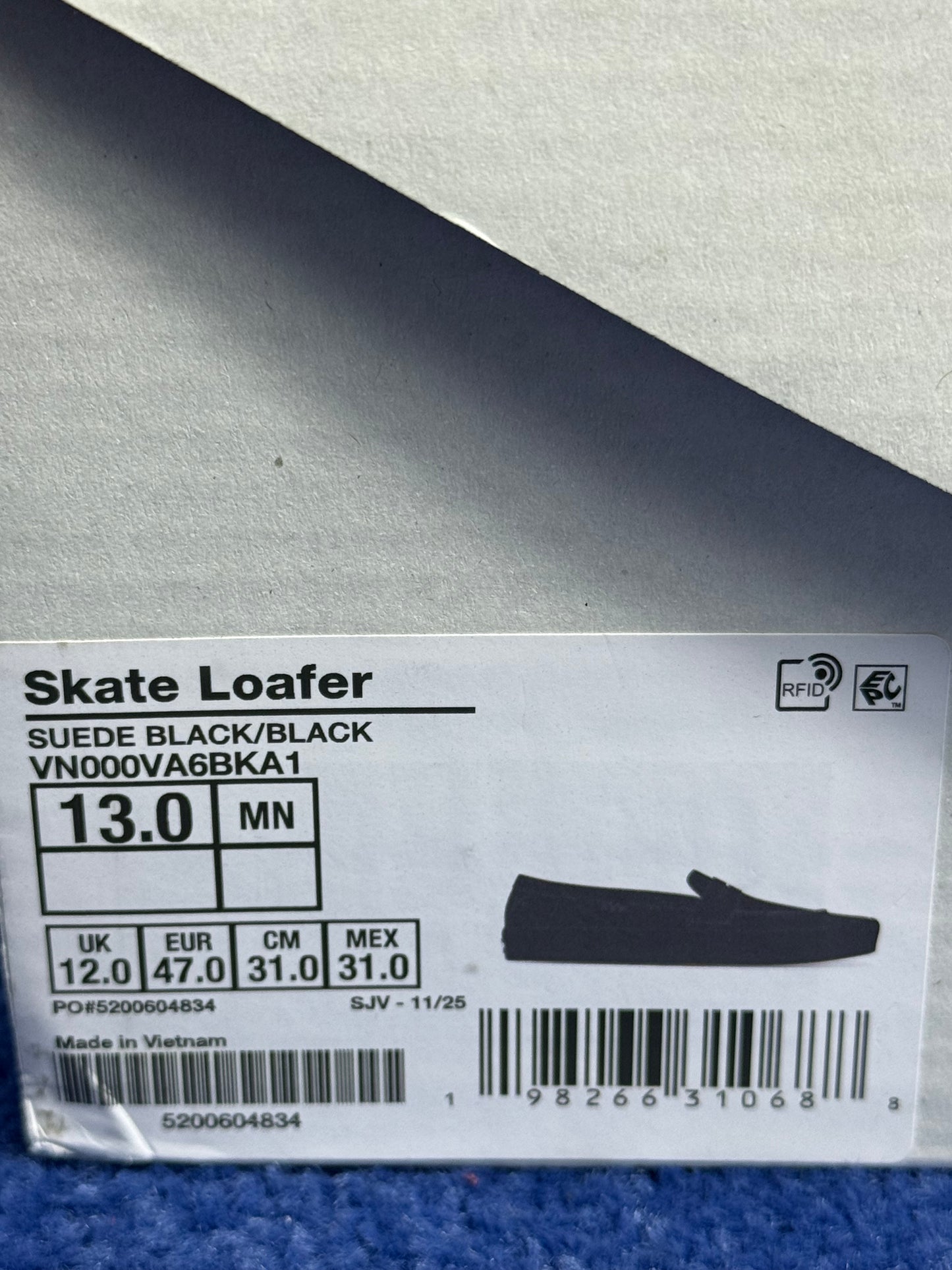 BUTY VANS SKATE LOAFER R.47