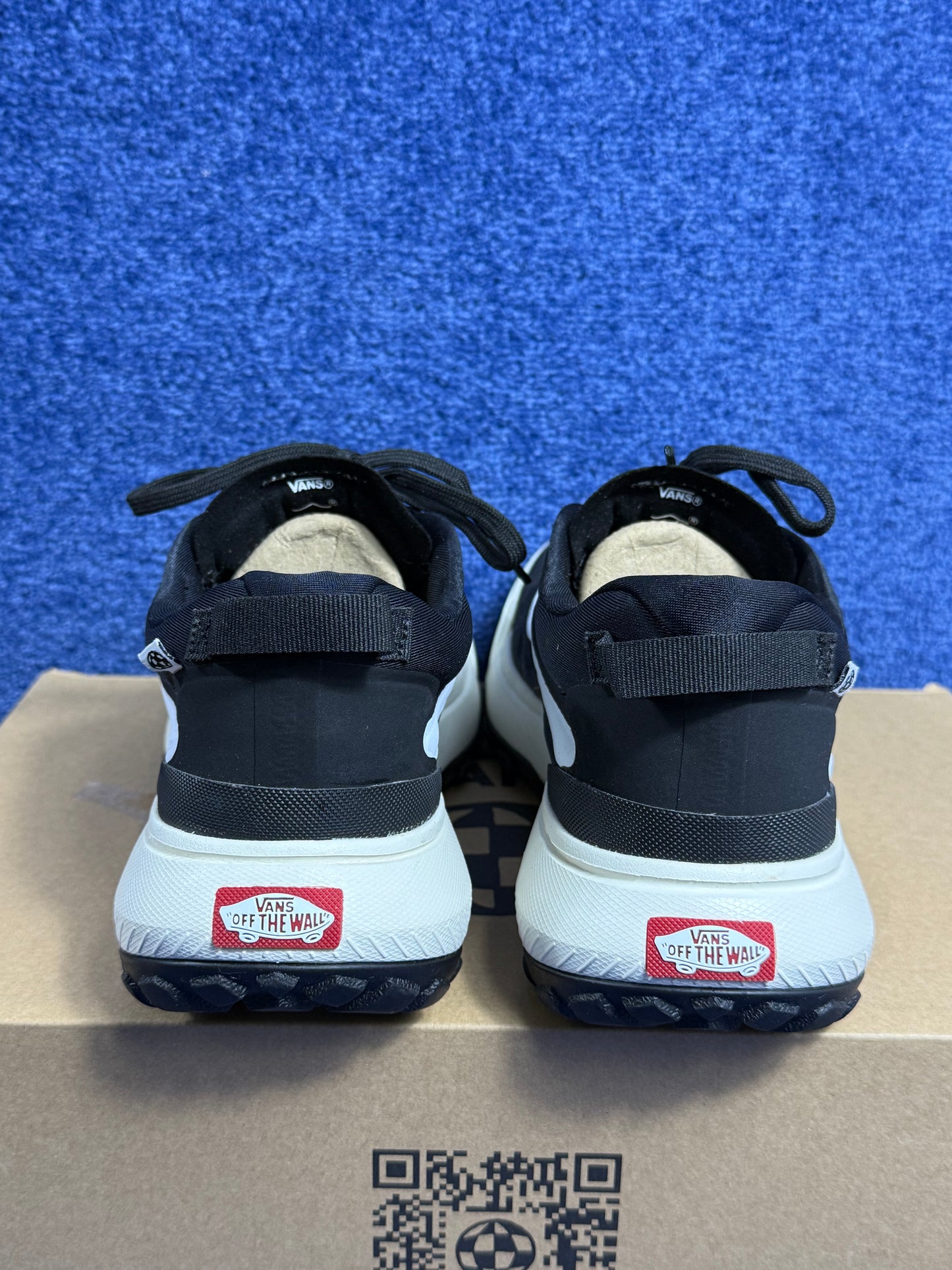 BUTY VANS MTE CROSSPATH R.42.5