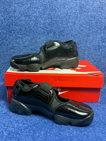 BALERINY SPORTOWE NIKE AIR RIFT SE R.39
