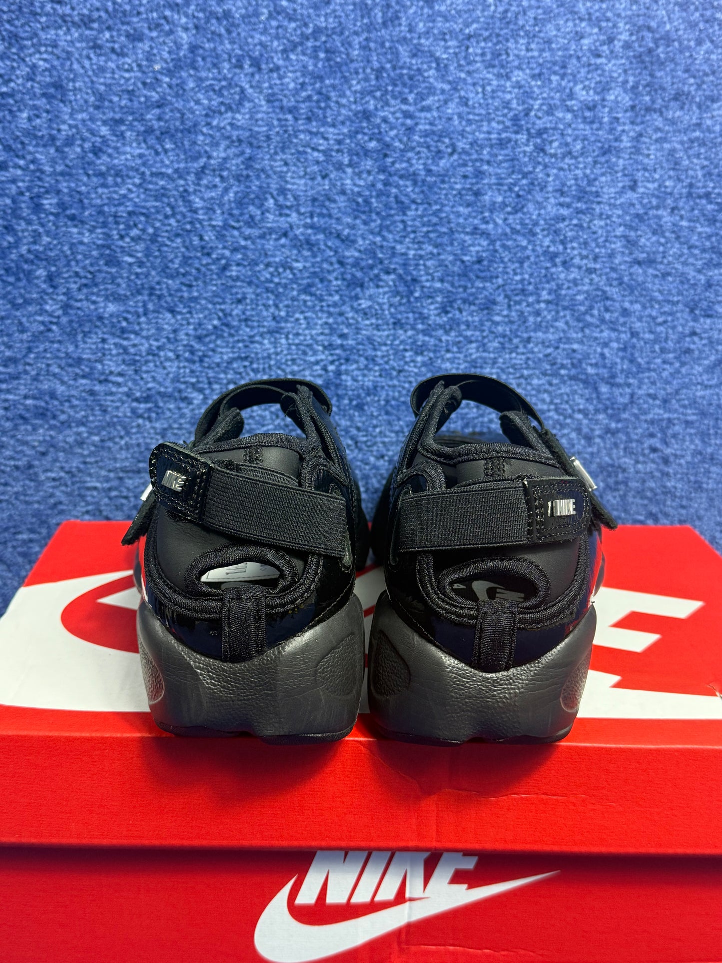 BALERINY SPORTOWE NIKE AIR RIFT SE R.39