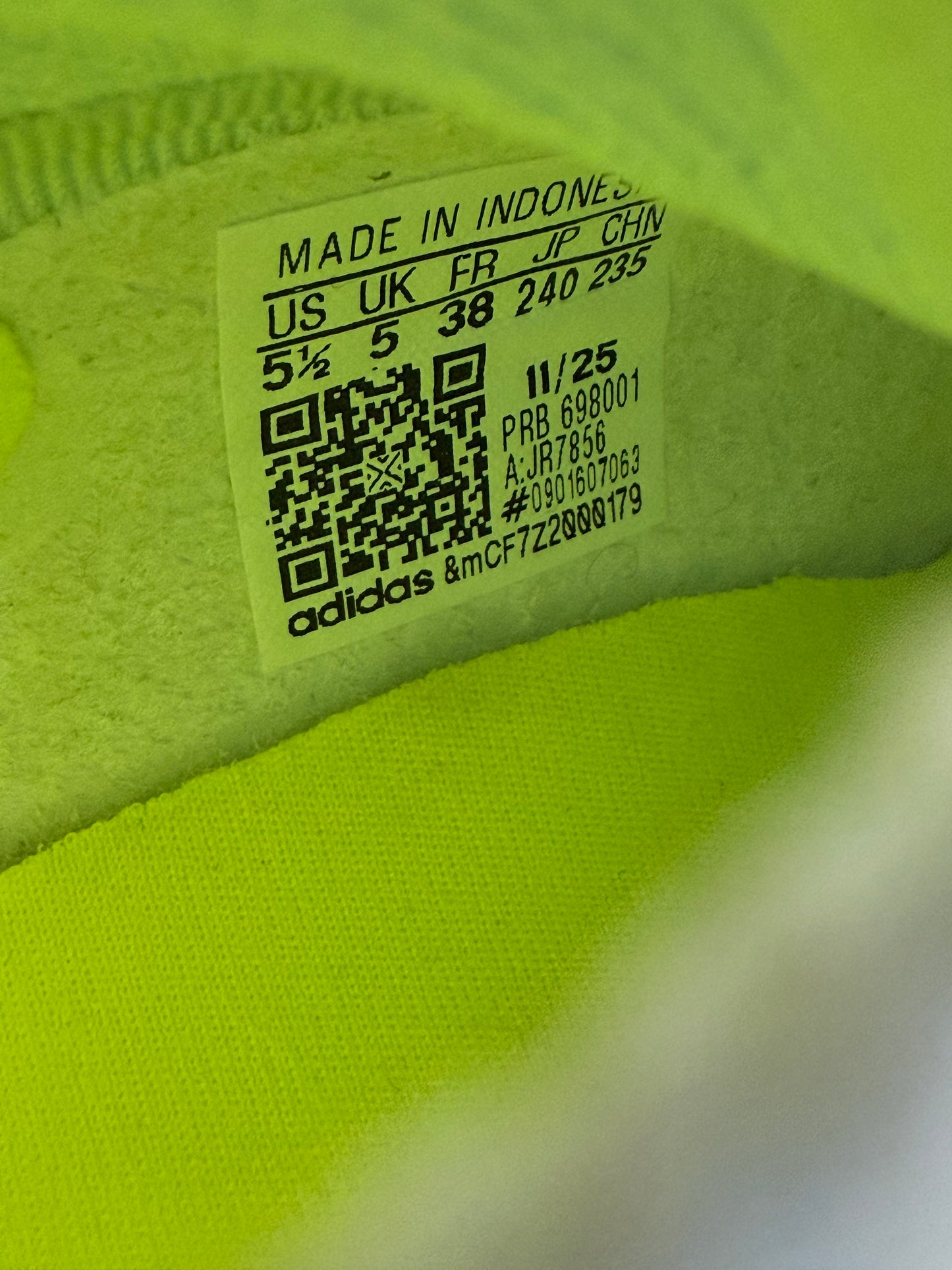 BUTY DO PIŁKI NOŻNEJ KORKI ADIDAS PREDATOR ELITE LL FG R.38