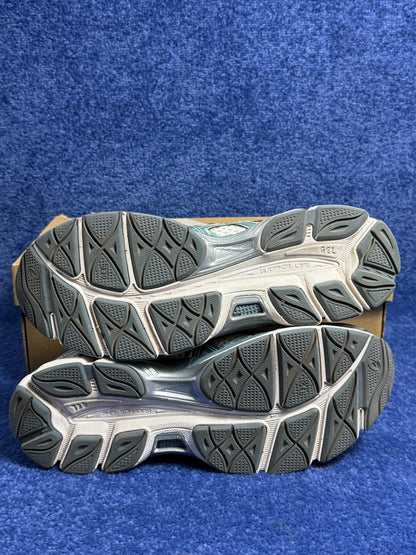 BUTY ASICS GEL CUMULUS 16 R.45