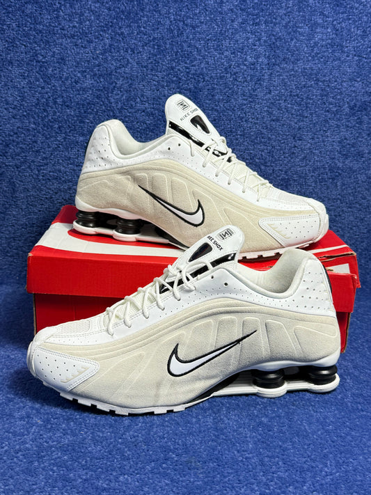 BUTY NIKE SHOX R4 R.45.5