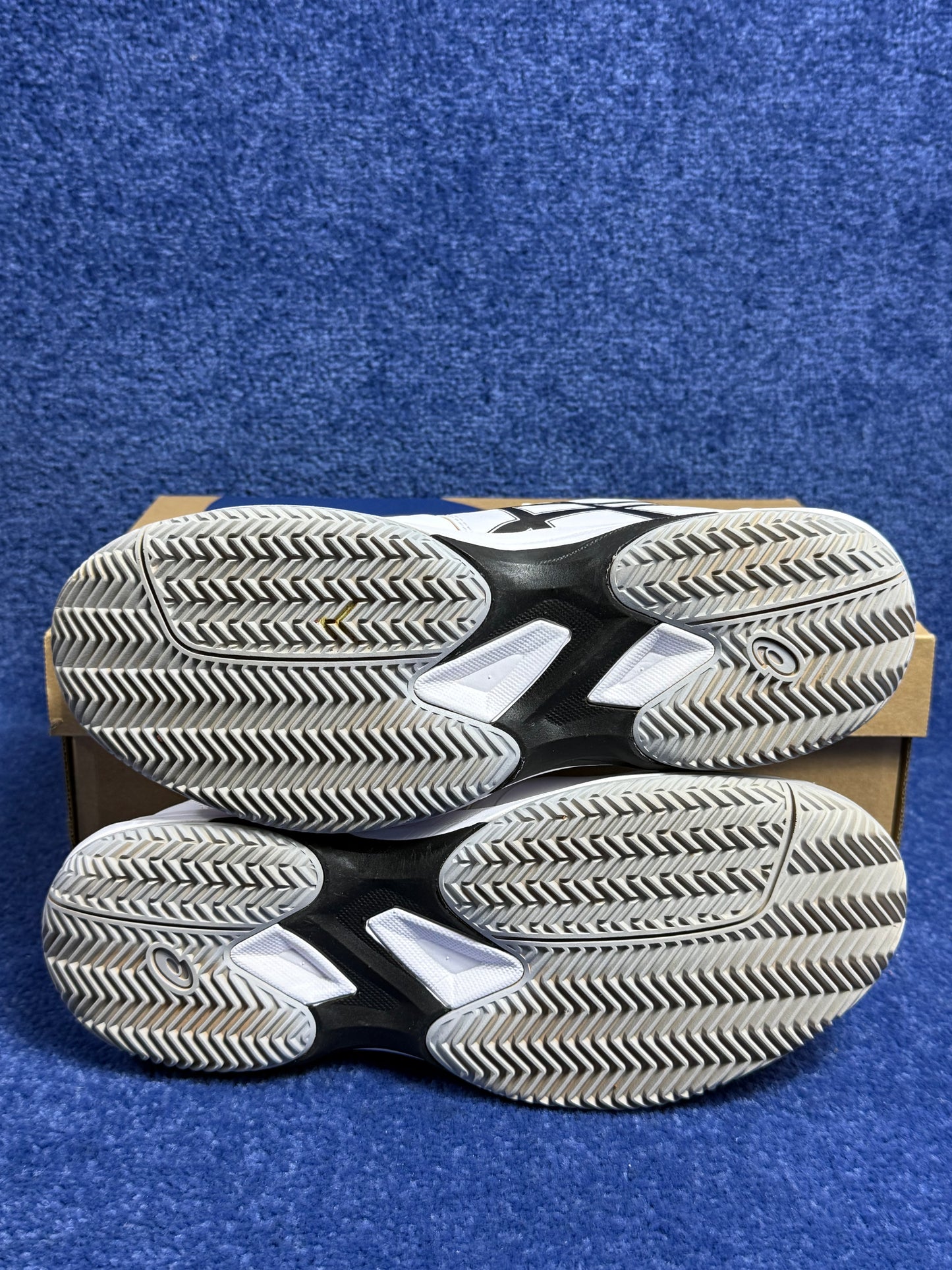 BUTY SPORTOWE ASICS GAME FF R.41.5