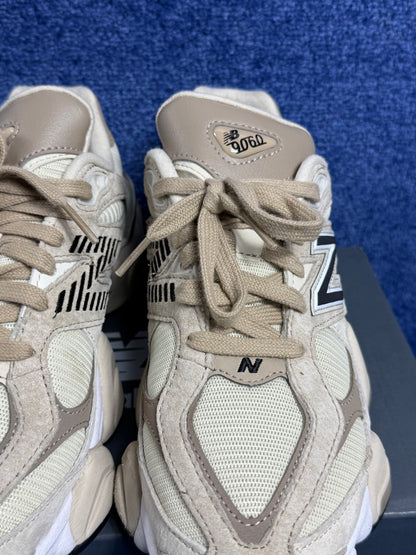 BUTY NEW BALANCE 9060 R.40