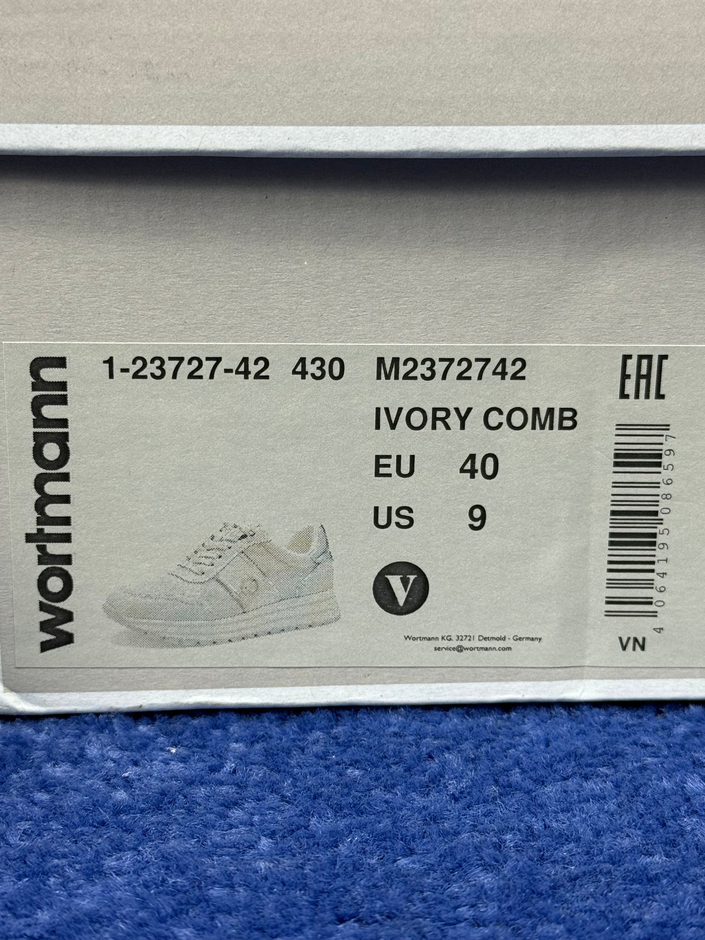 BUTY TAMARIS R.40