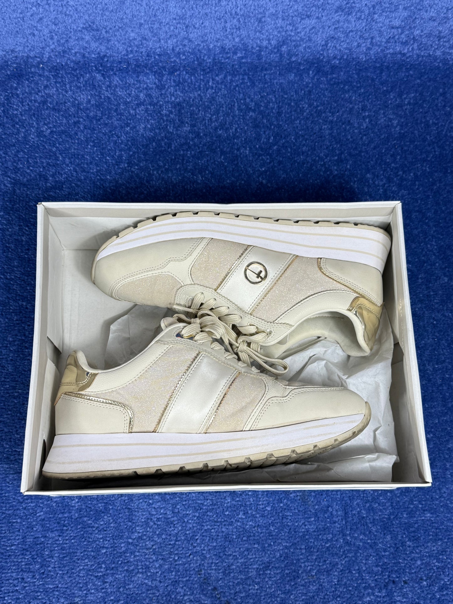 BUTY TAMARIS R.40