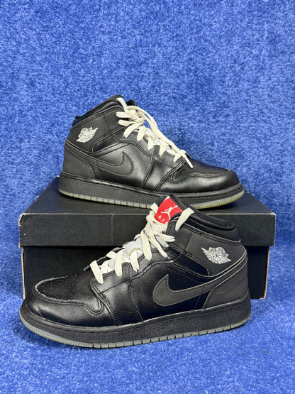 BUTY NIKE AIR JORDAN 1 MID R.39
