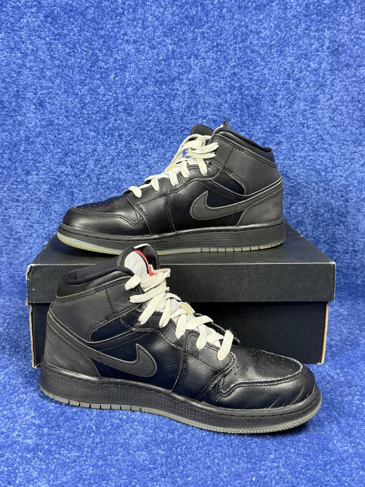 BUTY NIKE AIR JORDAN 1 MID R.39