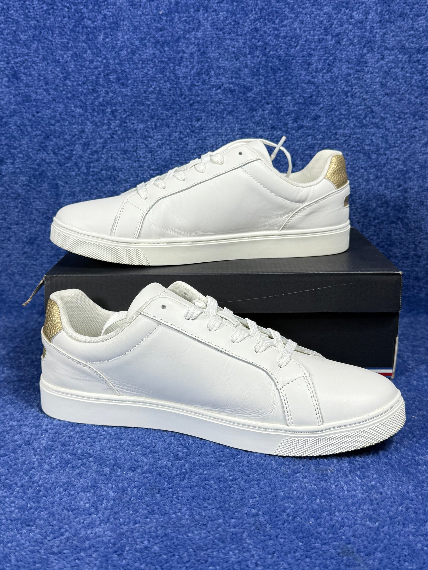 BUTY TOMMY HILFIGER CHIC COURT R.42