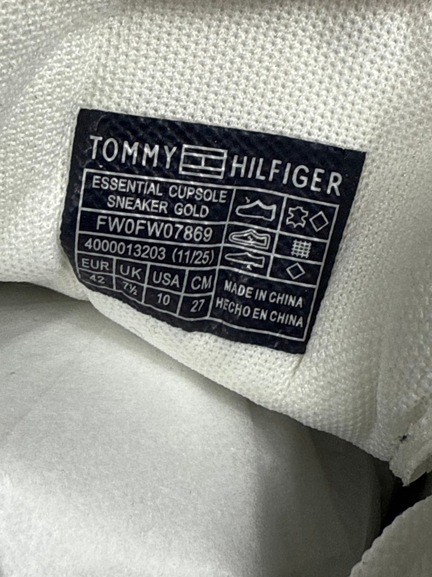 BUTY TOMMY HILFIGER CHIC COURT R.42