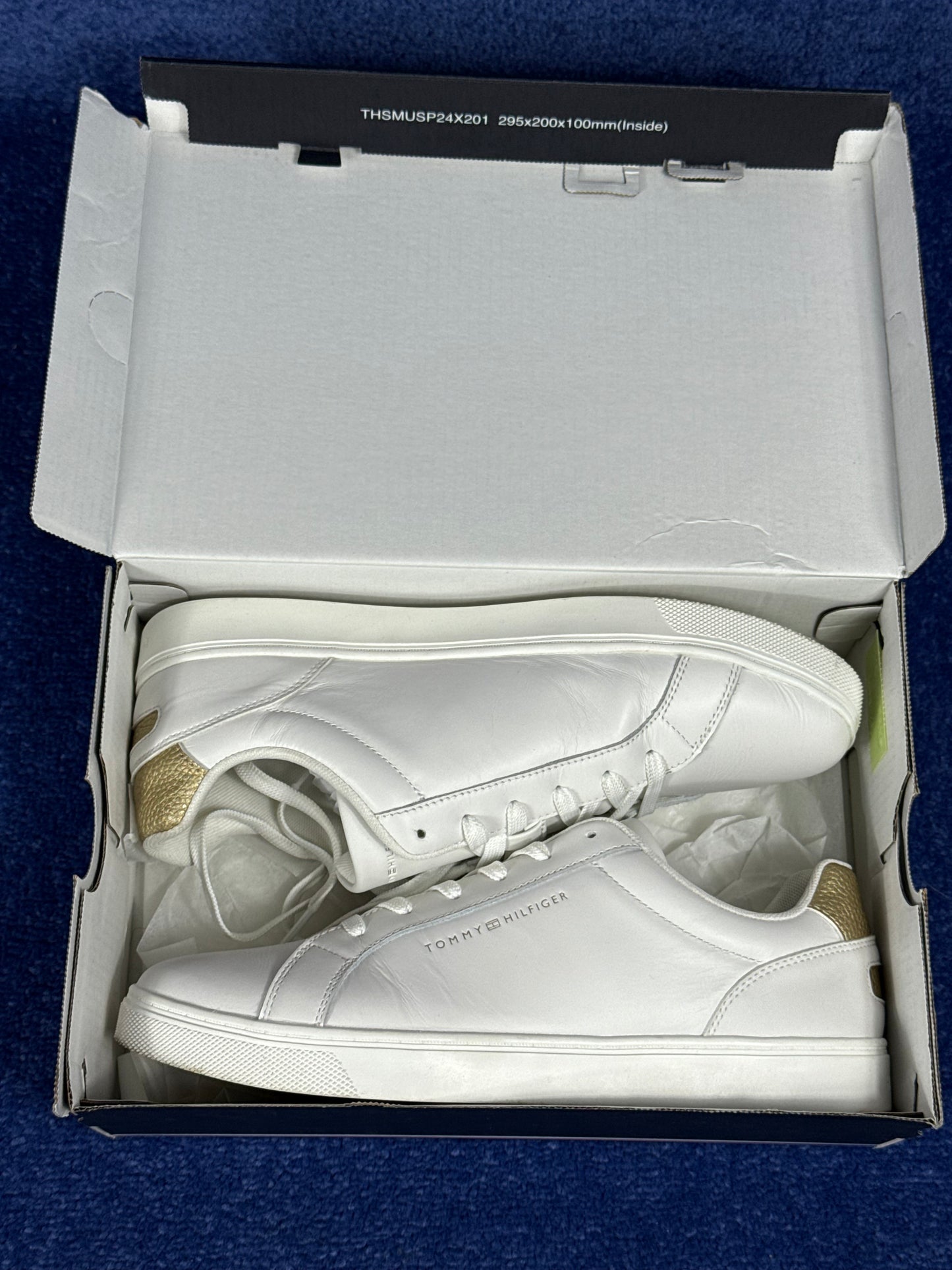 BUTY TOMMY HILFIGER CHIC COURT R.42