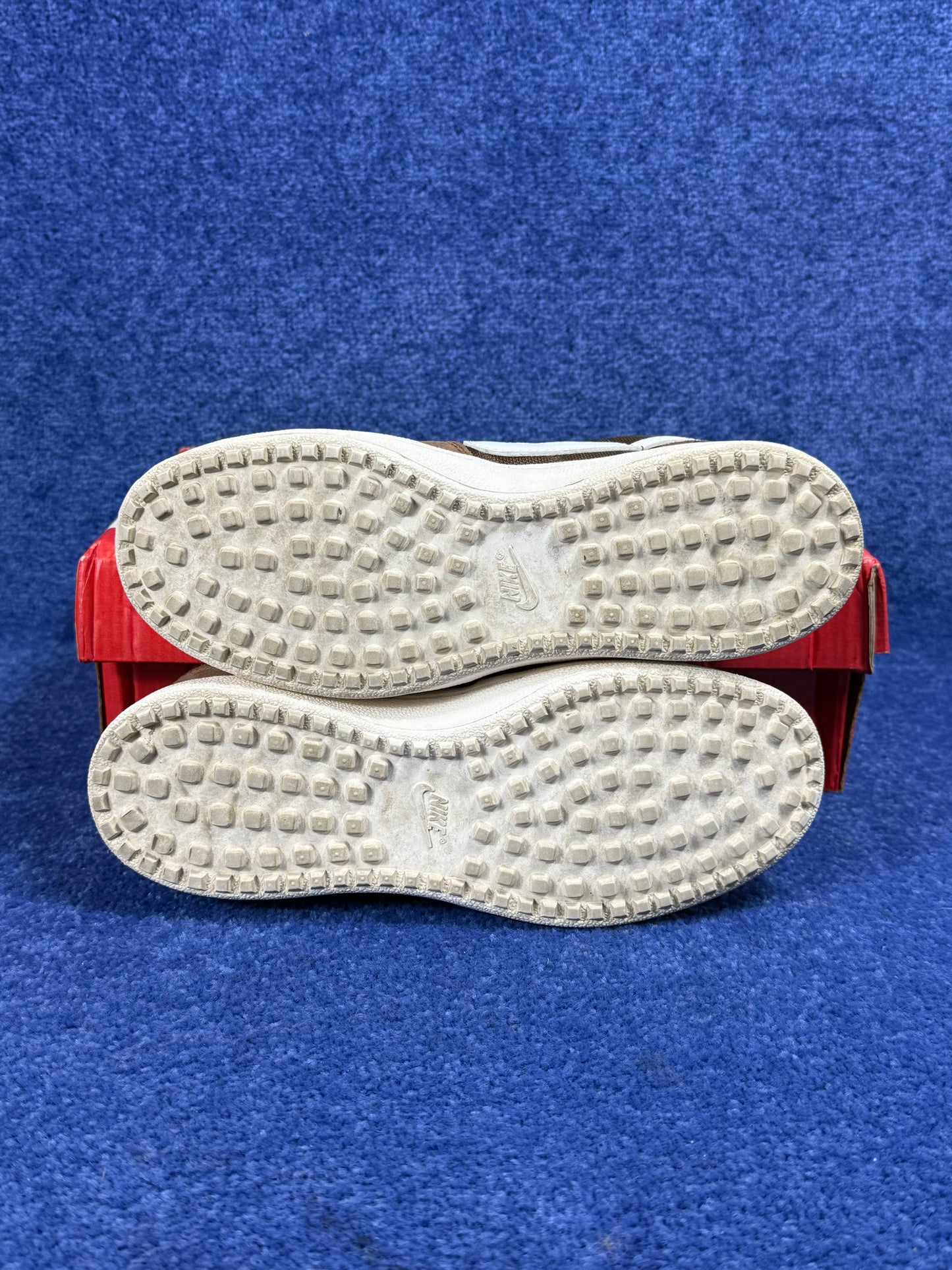 BUTY NIKE FIELD GENERAL R.38
