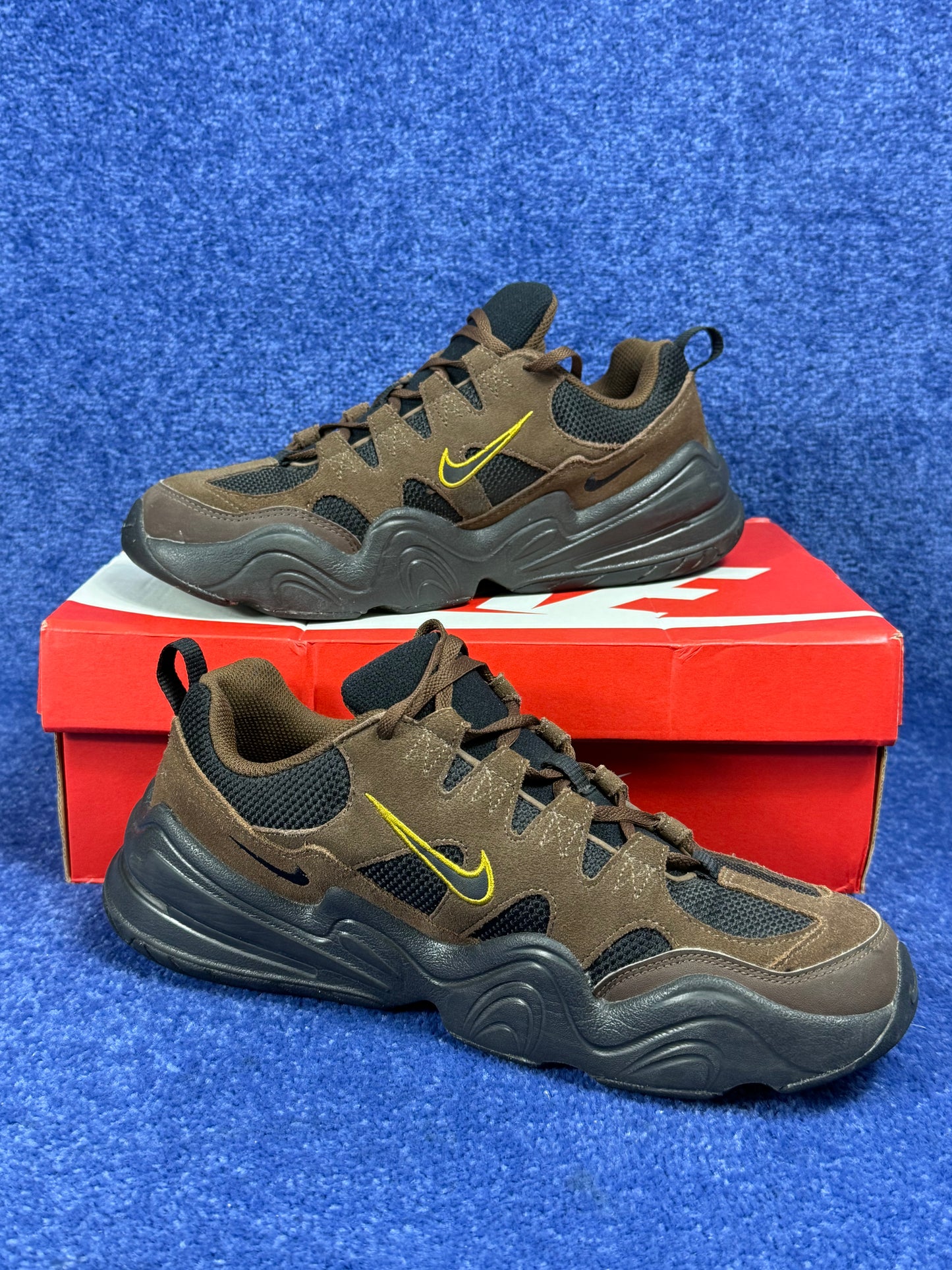 BUTY NIKE TECH HERA R.43