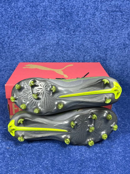 BUTY DO PIŁKI NOŻNEJ KORKI PUMA ULTRA 5 MATCH R.40