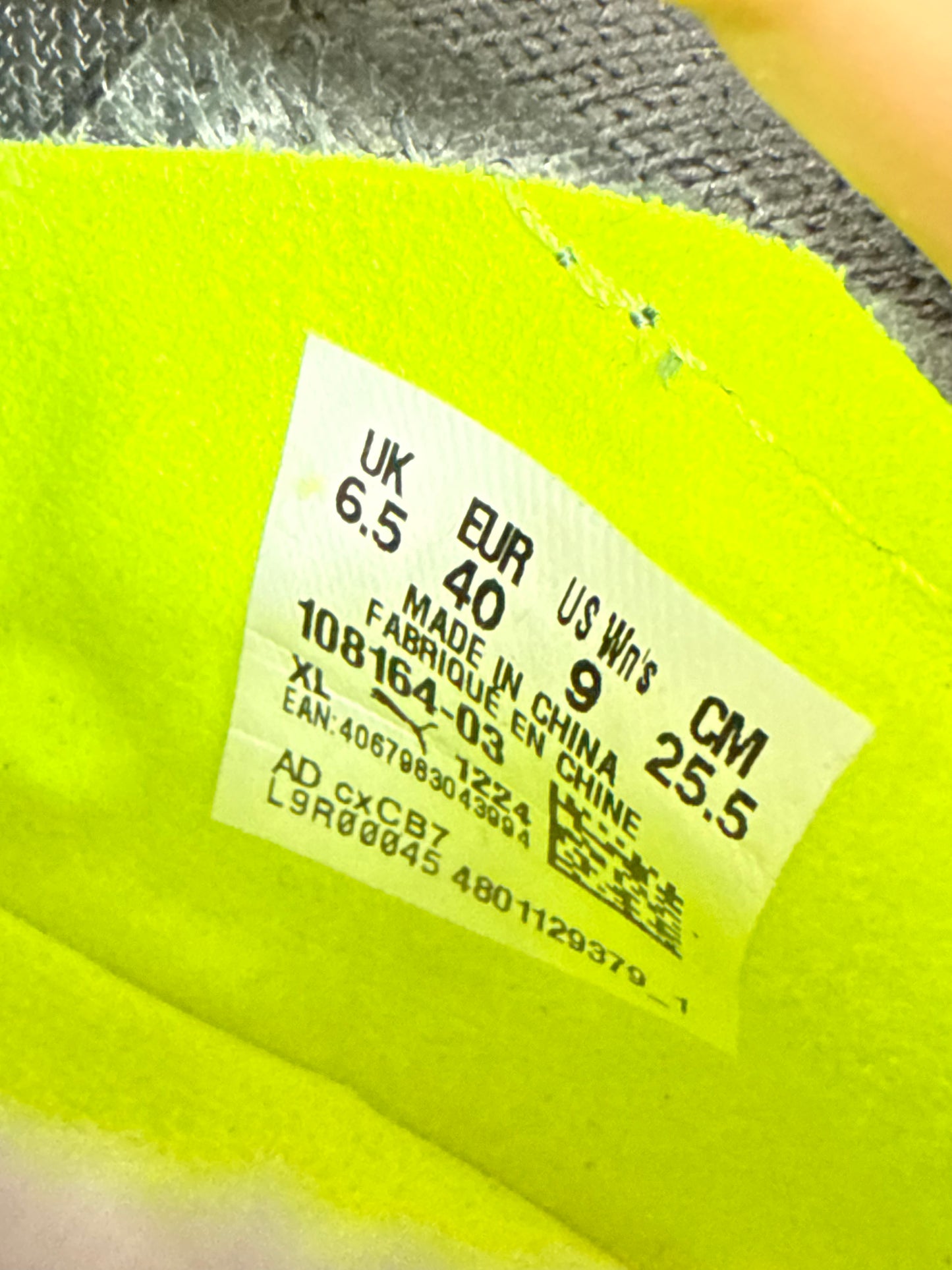BUTY DO PIŁKI NOŻNEJ KORKI PUMA ULTRA 5 MATCH R.40