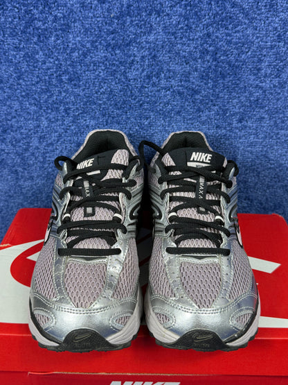 BUTY NIKE AIR MAX MOTO 2K R.39