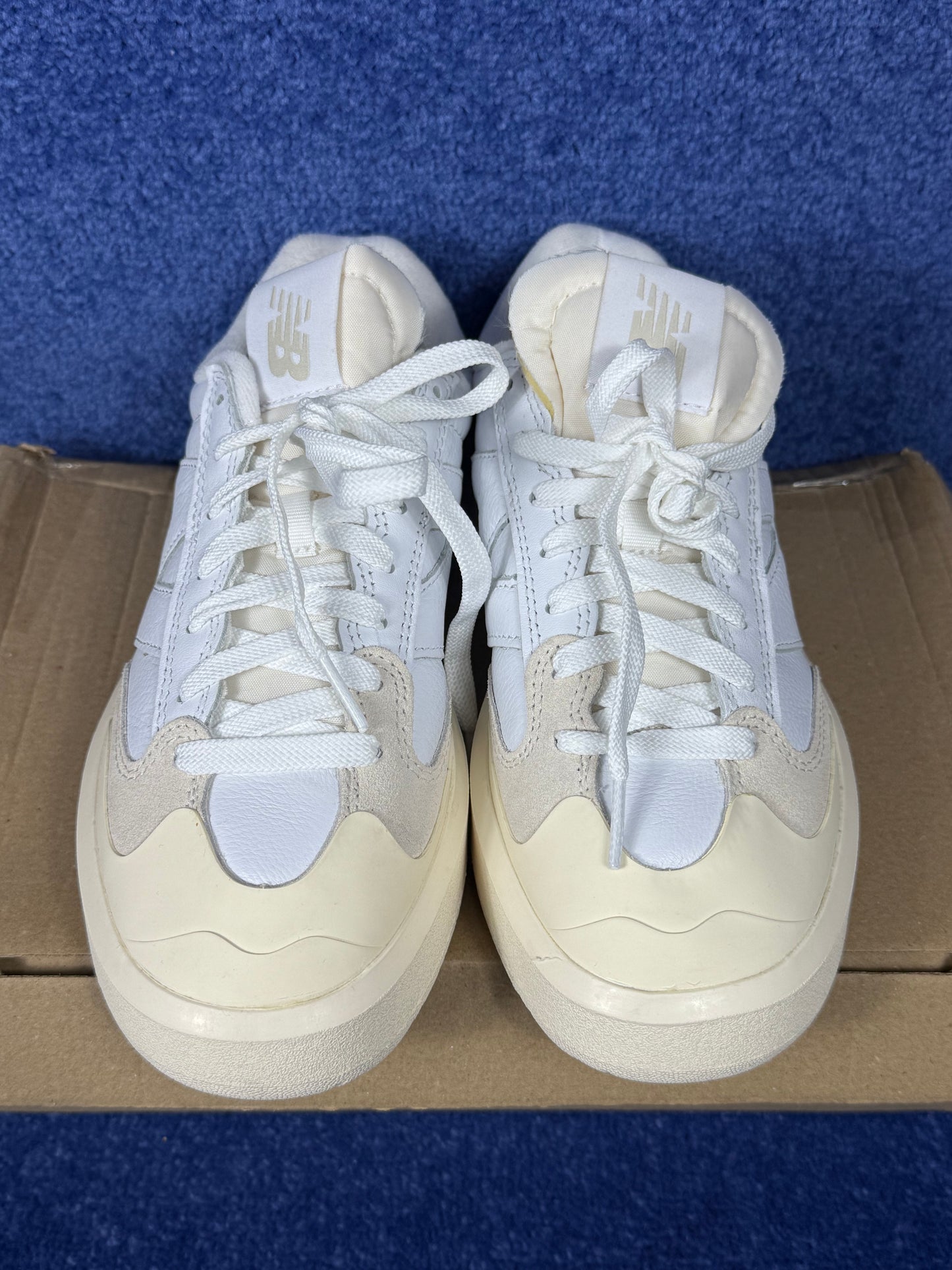 BUTY NEW BALANCE CT302 R.39.5