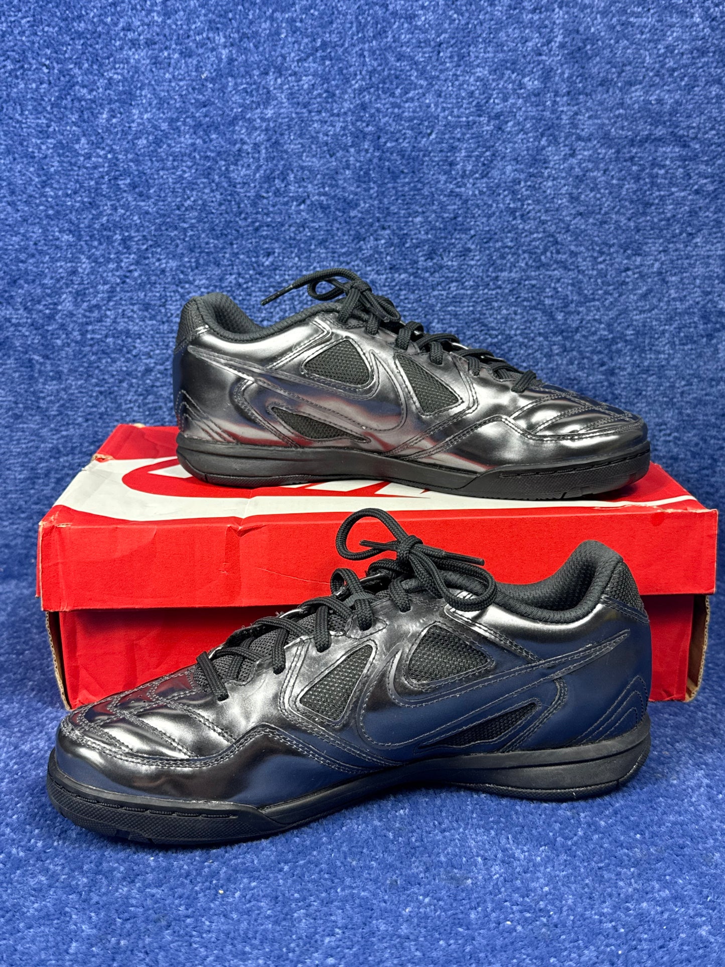 BUTY SPORTOWE NIKE GATO LV8 R.41