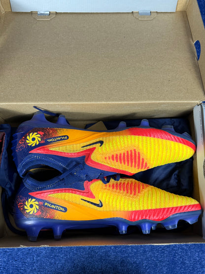 BUTY DO PIŁKI NOŻNEJ KORKI NIKE PAHNTOM 6 LOW ELITE R.45.5