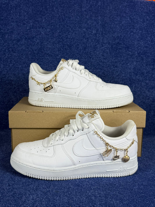 BUTY NIKE AIR FORCE 1 '07 LX R.42