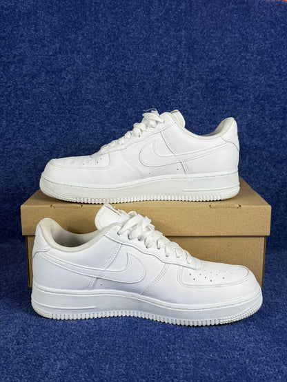 BUTY NIKE AIR FORCE 1 '07 LX R.42