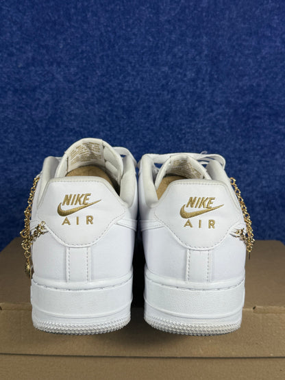 BUTY NIKE AIR FORCE 1 '07 LX R.42