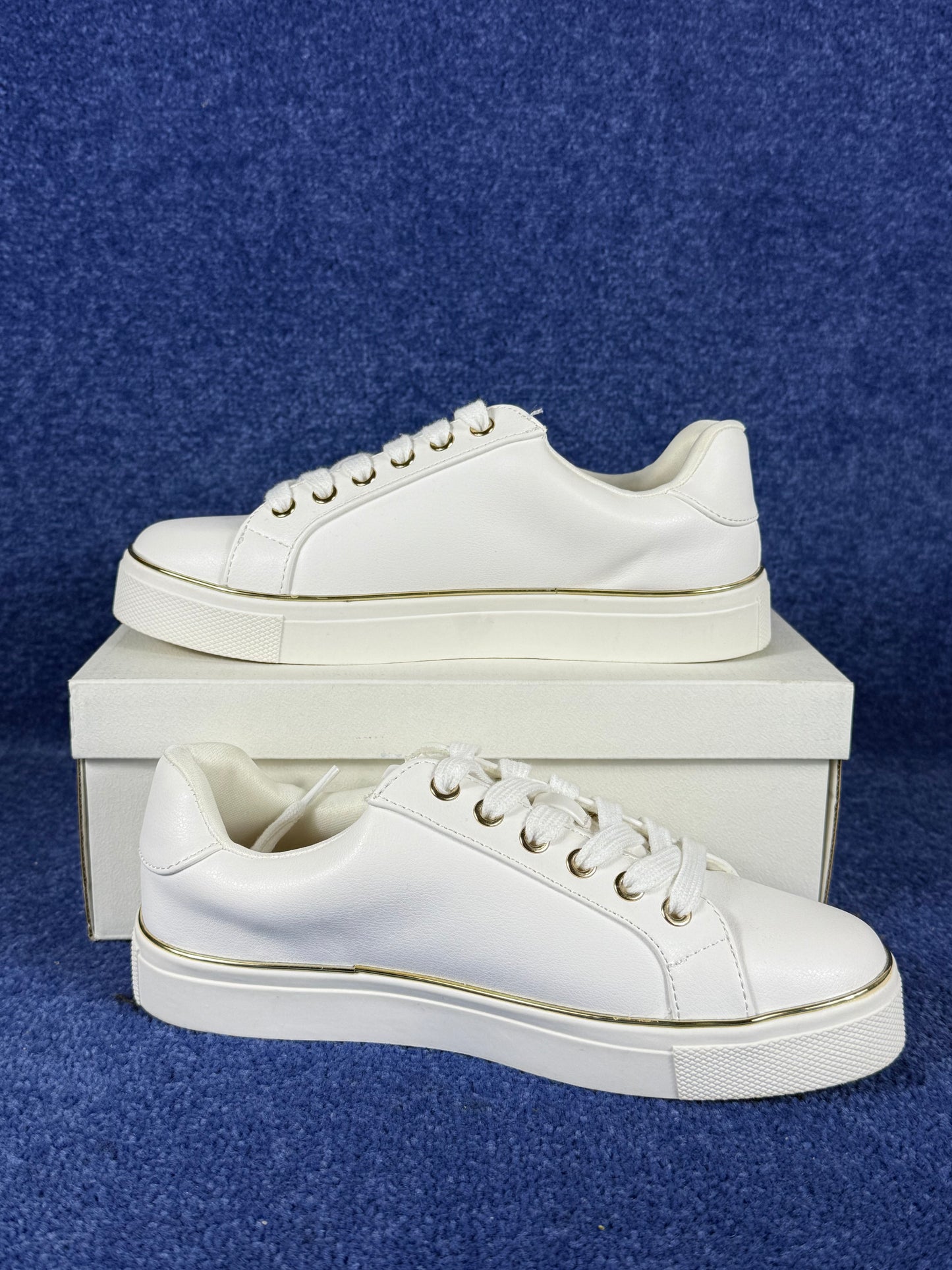 BUTY ANNA FIELD WHITE GOLD R.38