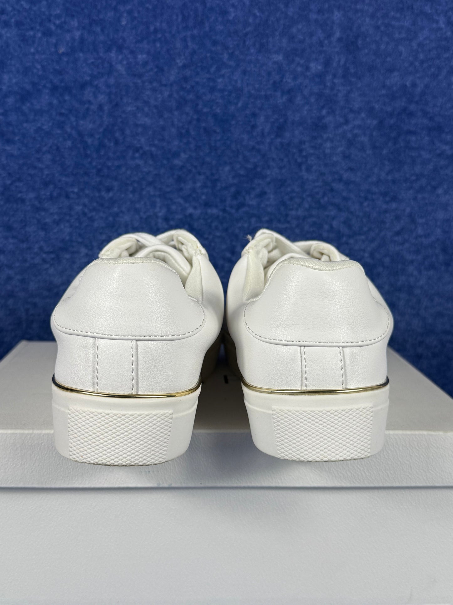 BUTY ANNA FIELD WHITE GOLD R.38