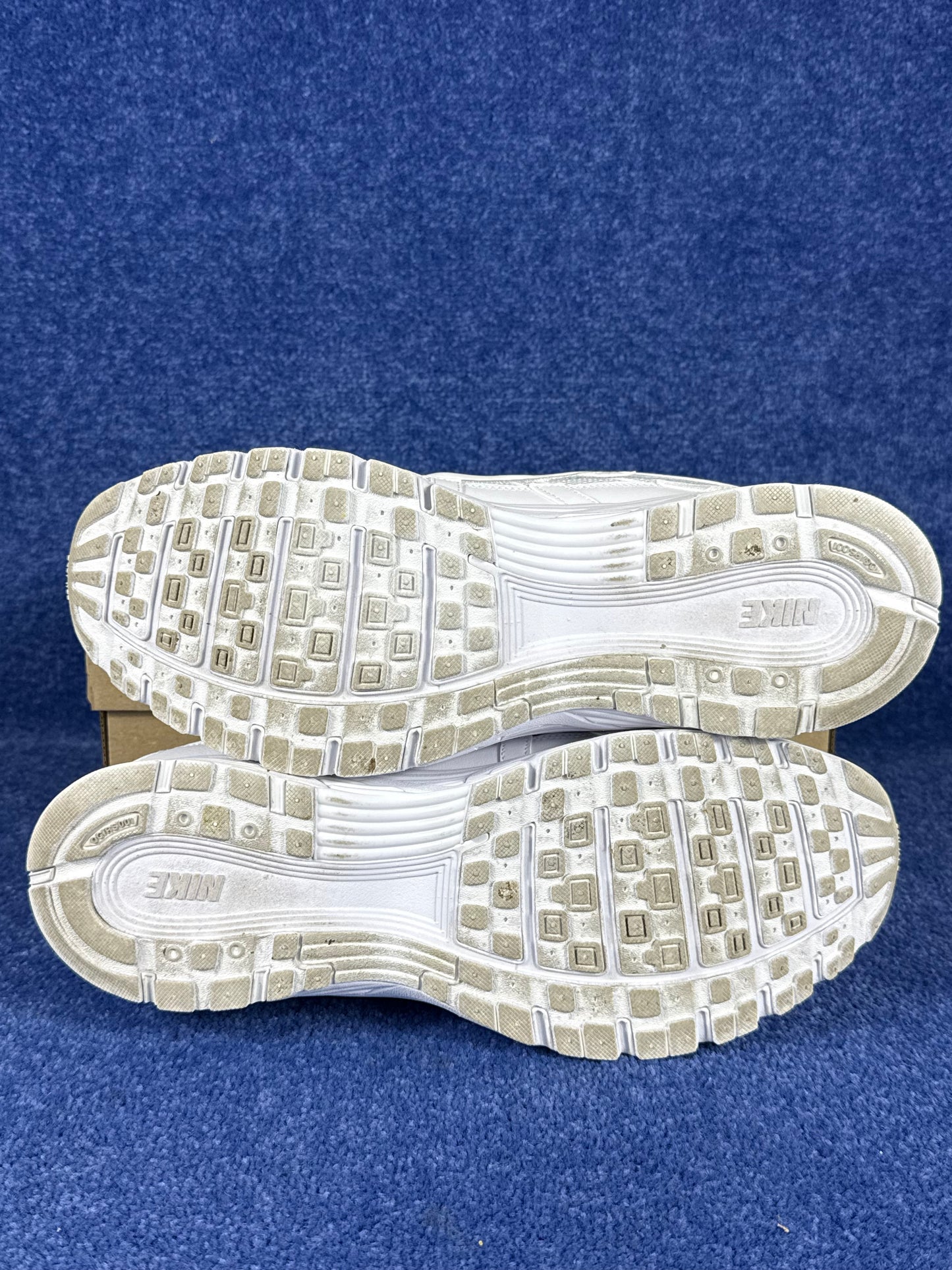 BUTY NIKE P-6000 R.46